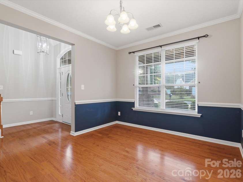 15110 Reminisce Lane, Charlotte, NC 28278.  MLS# CAR4434079, YatesRealty ID 56357. Dining Room