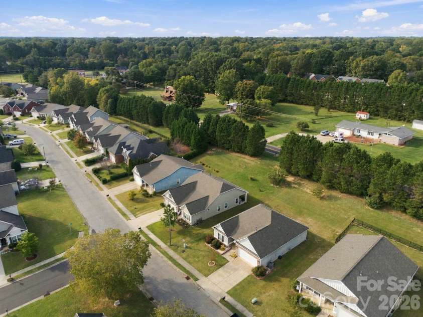 1507 Troon Drive, Salisbury, NC 28144.  MLS# CAR4434208, YatesRealty ID 56358. 