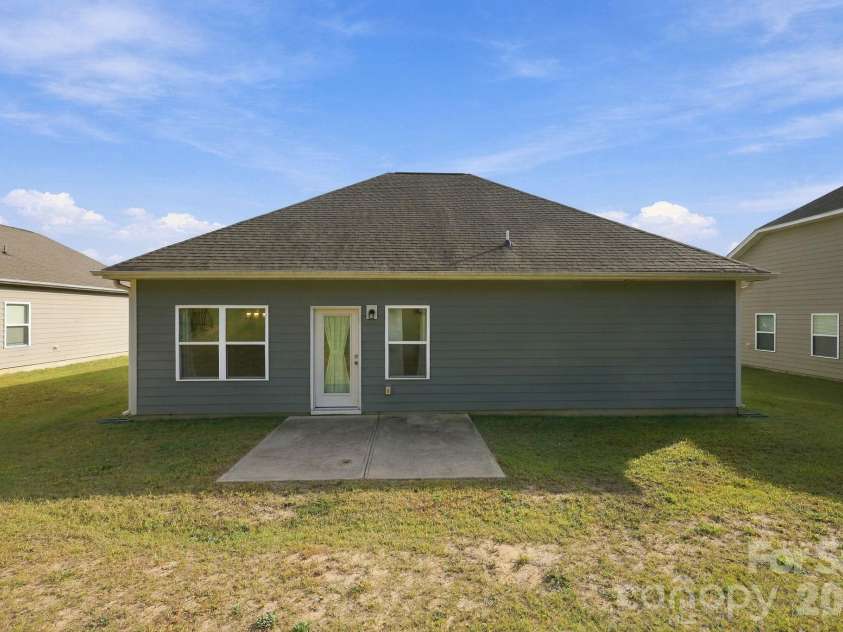 1507 Troon Drive, Salisbury, NC 28144.  MLS# CAR4434208, YatesRealty ID 56358. 