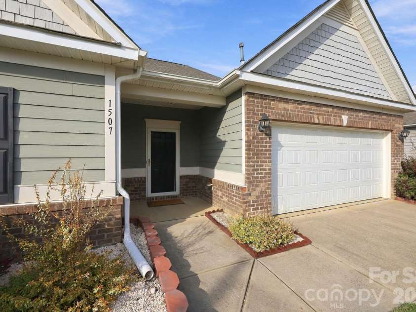 1507 Troon Drive, Salisbury, NC 28144.  MLS# CAR4434208, YatesRealty ID 56358. 