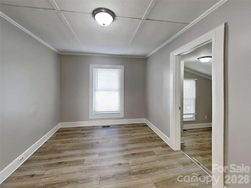 404 Mills Avenue, Mooresville, NC 28115.  MLS# CAR4434204, YatesRealty ID 56359. 