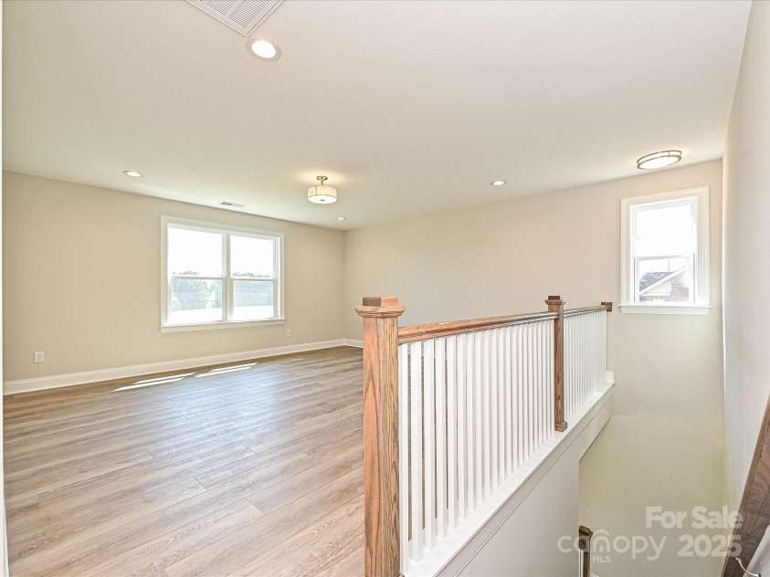 119 Tonbridge Way, Mooresville, NC 28115.  MLS# CAR4264354, YatesRealty ID 5636. Loft