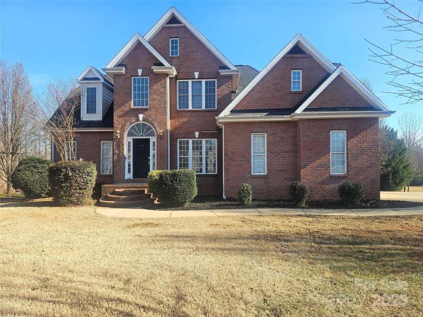 159 Gibbs Road, Mooresville, NC 28117.  MLS# CAR4223801, YatesRealty ID 5636. 