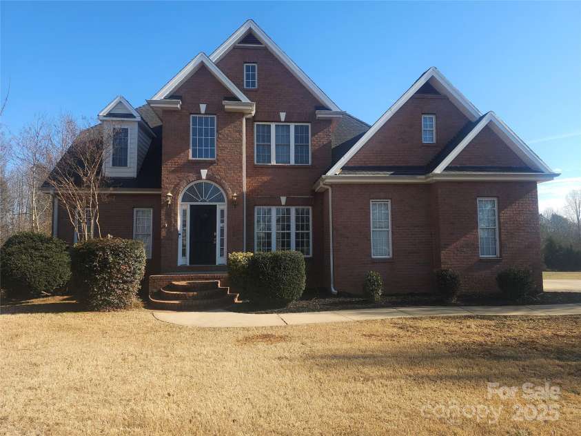 159 Gibbs Road, Mooresville, NC 28117.  MLS# CAR4223801, YatesRealty ID 5636. 