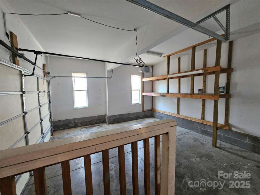 159 Gibbs Road, Mooresville, NC 28117.  MLS# CAR4223801, YatesRealty ID 5636. 