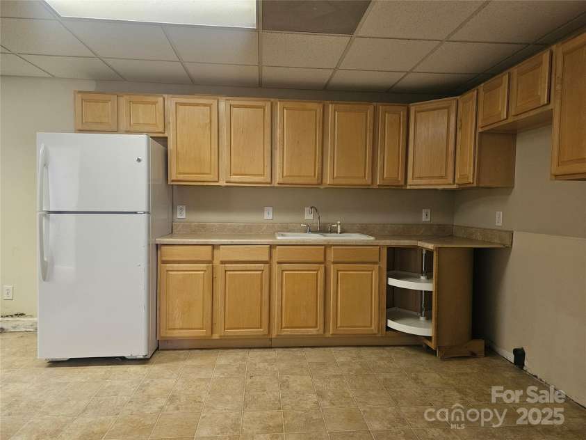 159 Gibbs Road, Mooresville, NC 28117.  MLS# CAR4223801, YatesRealty ID 5636. 