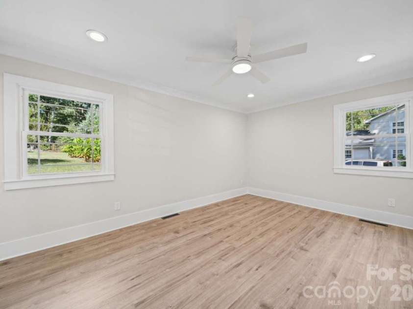 7301 Pine Lake Lane, Mint Hill, NC 28227.  MLS# CAR4434053, YatesRealty ID 56360. 