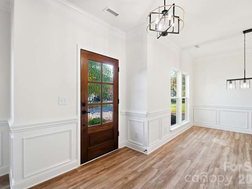 519 Whitehead Court, Fort Mill, SC 29708.  MLS# CAR4434167, YatesRealty ID 56362. 