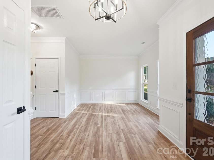 519 Whitehead Court, Fort Mill, SC 29708.  MLS# CAR4434167, YatesRealty ID 56362. 