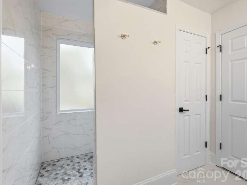 519 Whitehead Court, Fort Mill, SC 29708.  MLS# CAR4434167, YatesRealty ID 56362. 