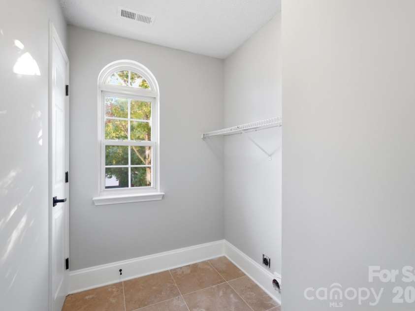 519 Whitehead Court, Fort Mill, SC 29708.  MLS# CAR4434167, YatesRealty ID 56362. 