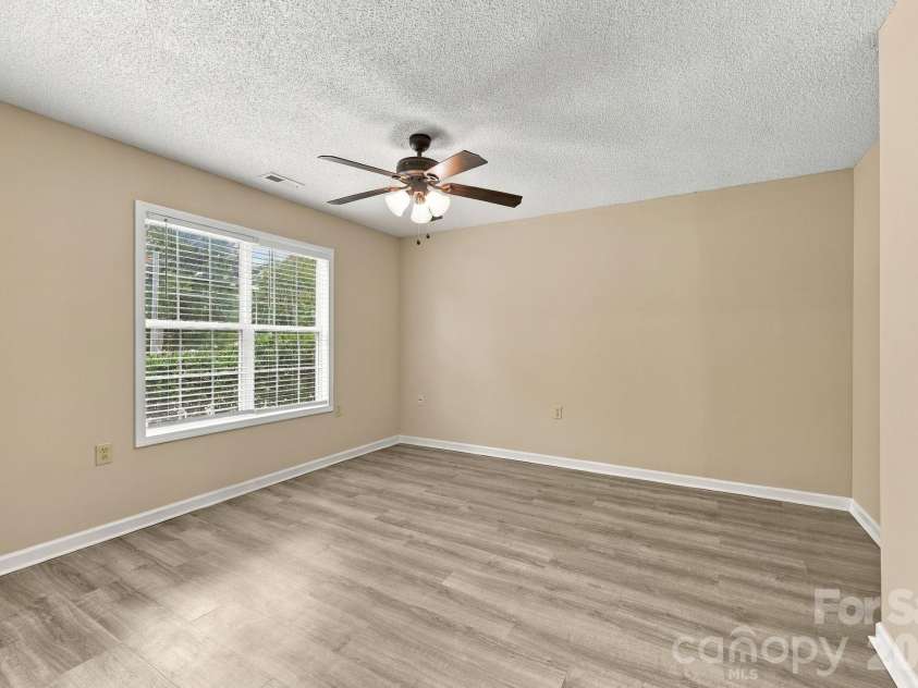 503 7th Street, Spencer, NC 28159.  MLS# CAR4434230, YatesRealty ID 56363. 