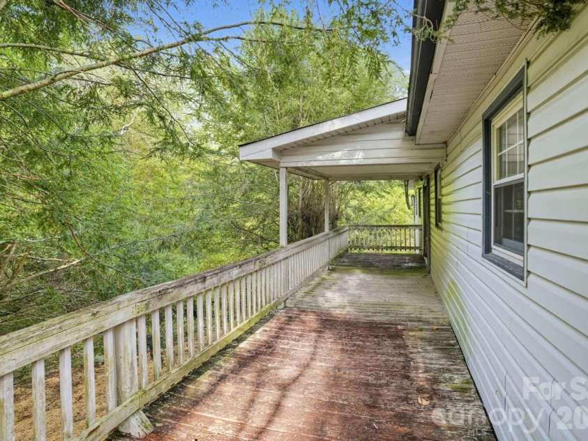 2131 Deep Ford Road, Lansing, NC 28643.  MLS# CAR4434130, YatesRealty ID 56364. 