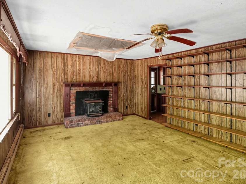 2131 Deep Ford Road, Lansing, NC 28643.  MLS# CAR4434130, YatesRealty ID 56364. 