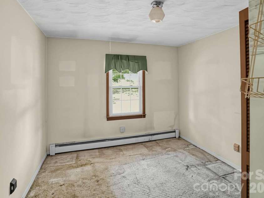 2131 Deep Ford Road, Lansing, NC 28643.  MLS# CAR4434130, YatesRealty ID 56364. 