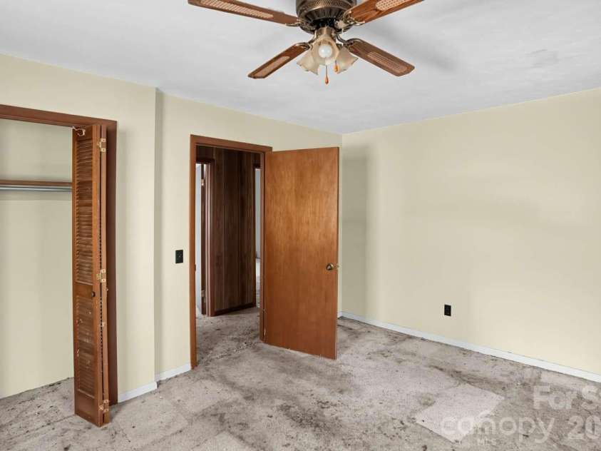 2131 Deep Ford Road, Lansing, NC 28643.  MLS# CAR4434130, YatesRealty ID 56364. 