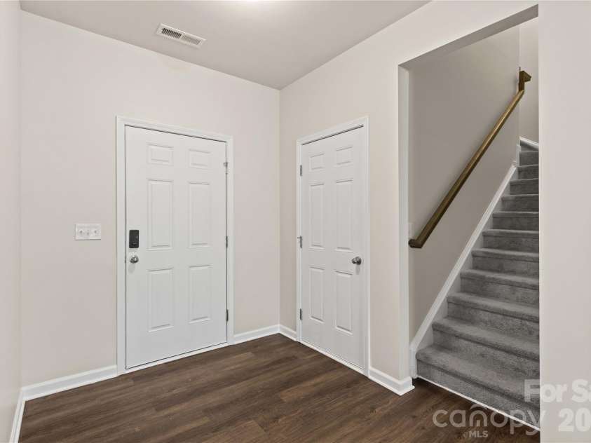 133 Sandtrap Drive, Statesville, NC 28677.  MLS# CAR4433831, YatesRealty ID 56365. 