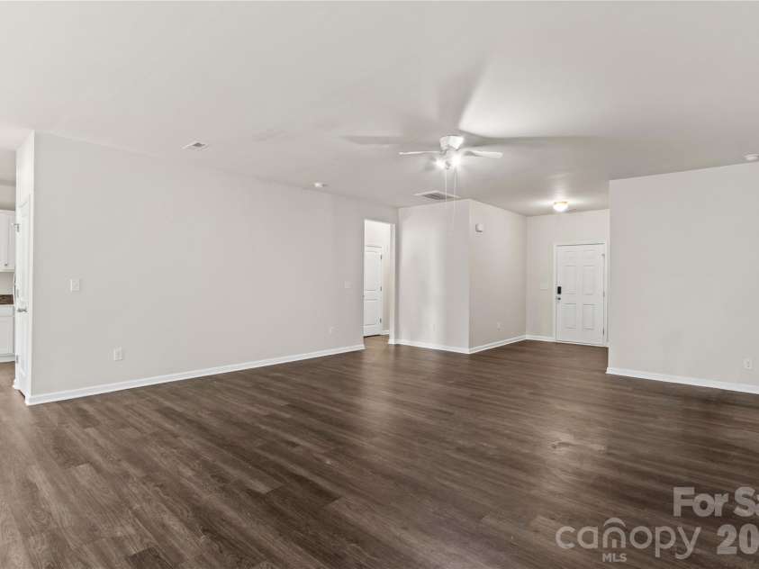 133 Sandtrap Drive, Statesville, NC 28677.  MLS# CAR4433831, YatesRealty ID 56365. 