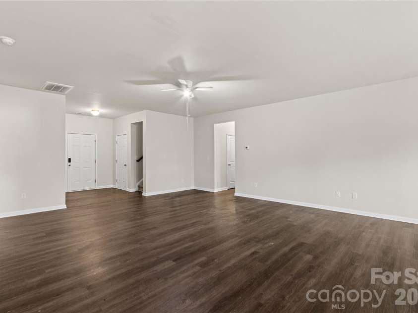 133 Sandtrap Drive, Statesville, NC 28677.  MLS# CAR4433831, YatesRealty ID 56365. 