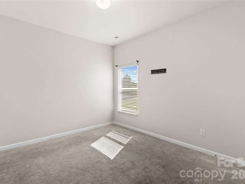 133 Sandtrap Drive, Statesville, NC 28677.  MLS# CAR4433831, YatesRealty ID 56365. 