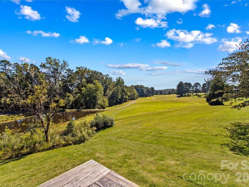 133 Sandtrap Drive, Statesville, NC 28677.  MLS# CAR4433831, YatesRealty ID 56365. 