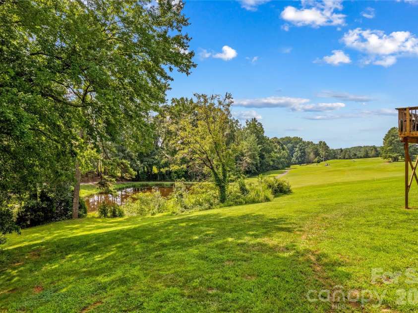 133 Sandtrap Drive, Statesville, NC 28677.  MLS# CAR4433831, YatesRealty ID 56365. 
