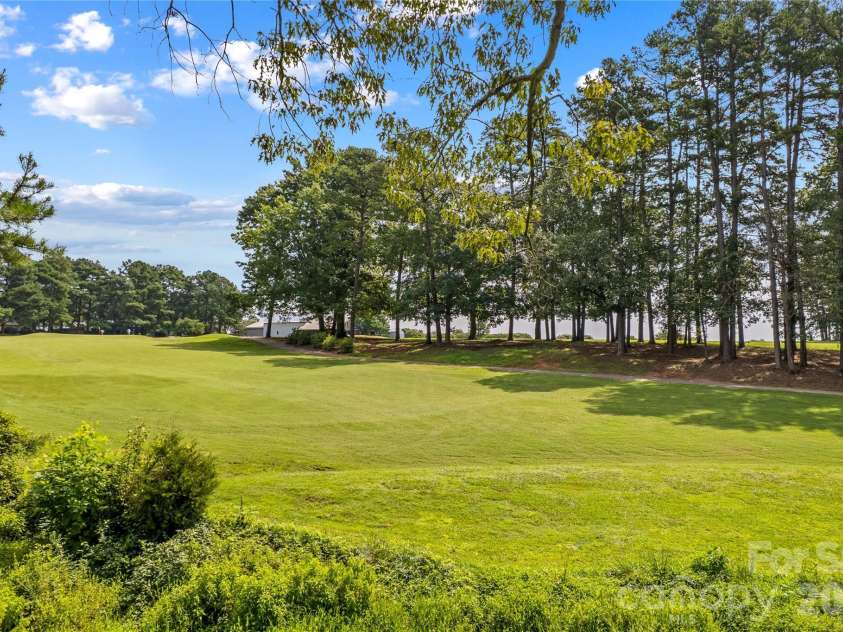 133 Sandtrap Drive, Statesville, NC 28677.  MLS# CAR4433831, YatesRealty ID 56365. 