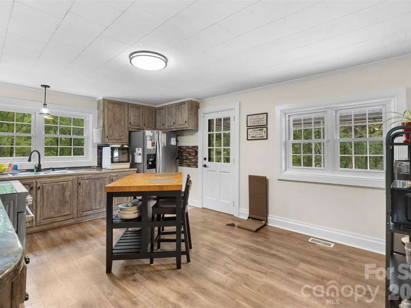 316 2nd Street, Denton, NC 27239.  MLS# CAR4434249, YatesRealty ID 56369. 