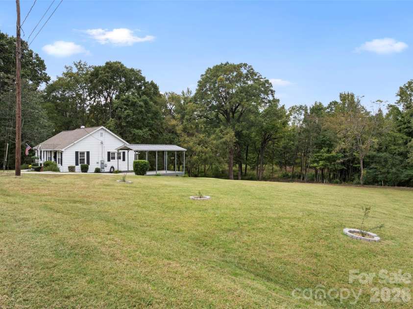 316 2nd Street, Denton, NC 27239.  MLS# CAR4434249, YatesRealty ID 56369. 