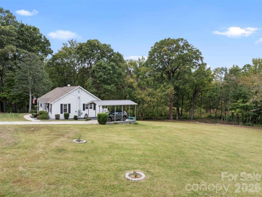 316 2nd Street, Denton, NC 27239.  MLS# CAR4434249, YatesRealty ID 56369. 