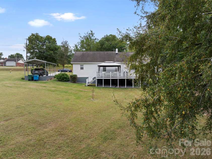 316 2nd Street, Denton, NC 27239.  MLS# CAR4434249, YatesRealty ID 56369. 