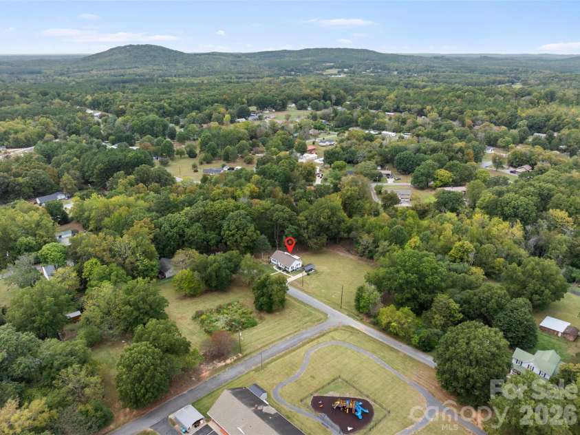 316 2nd Street, Denton, NC 27239.  MLS# CAR4434249, YatesRealty ID 56369. 