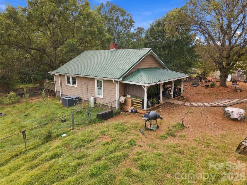 250 Circus Trail, Forest City, NC 28043.  MLS# CAR4434229, YatesRealty ID 56370. 