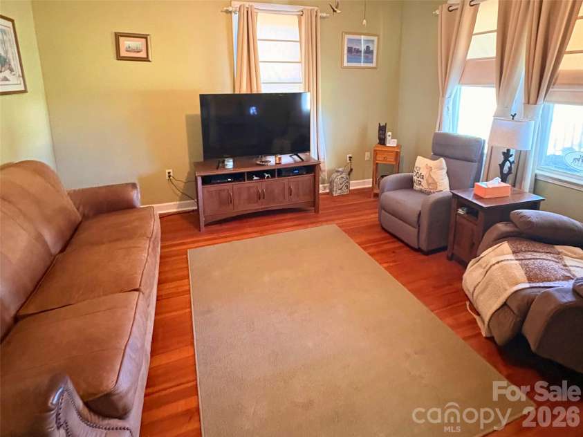 2033 Scalesville Road, Summerfield, NC 27358.  MLS# CAR4432452, YatesRealty ID 56375. 