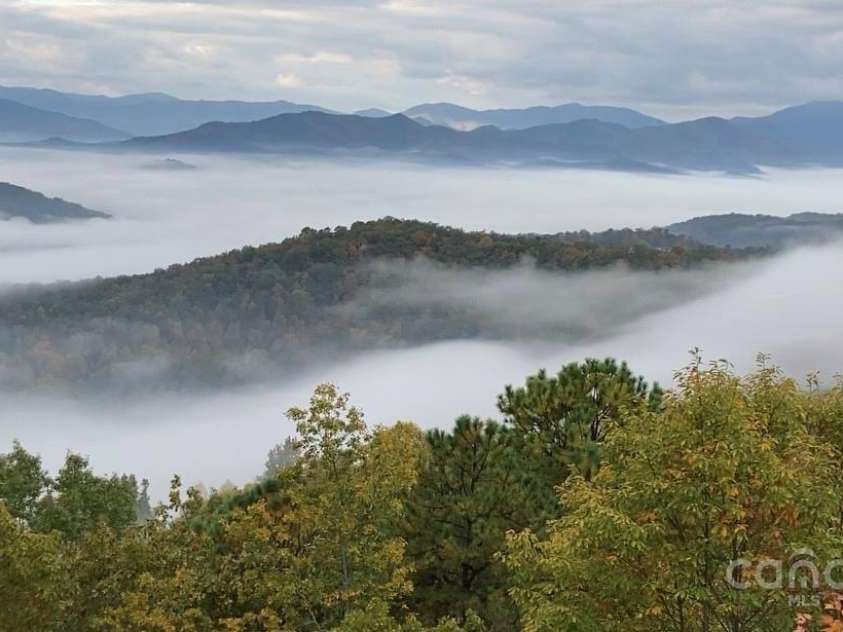 727 Chinquapin Mountain Road, Franklin, NC 28734.  MLS# CAR4242916, YatesRealty ID 5638. 