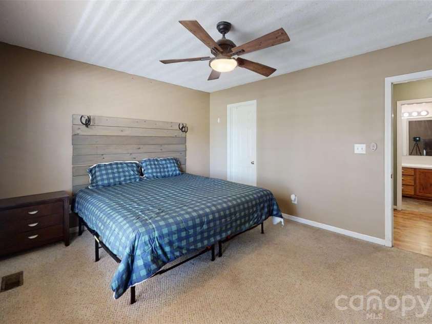 1612 Flag Lane, Vale, NC 28168.  MLS# CAR4434027, YatesRealty ID 56399. 