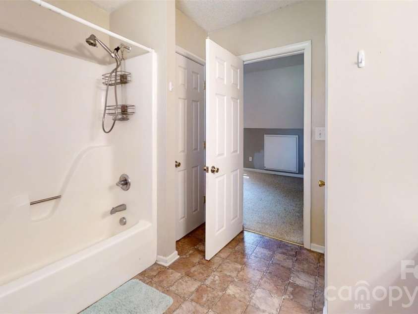 1612 Flag Lane, Vale, NC 28168.  MLS# CAR4434027, YatesRealty ID 56399. 
