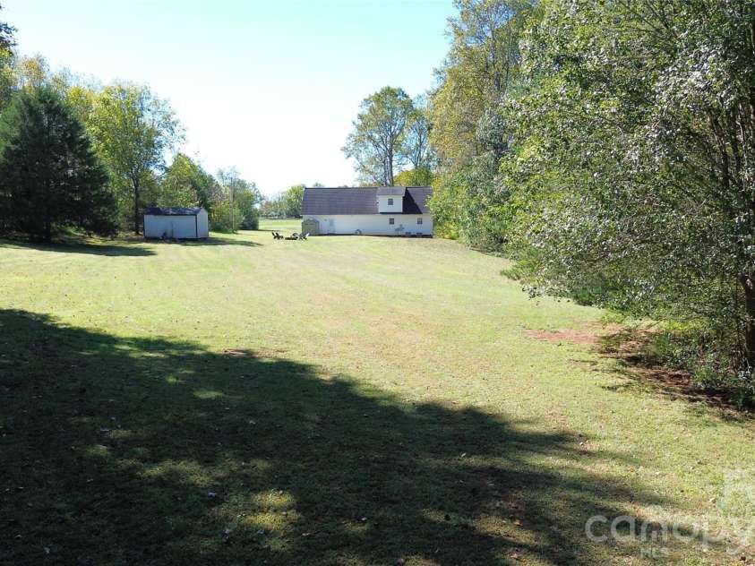 1612 Flag Lane, Vale, NC 28168.  MLS# CAR4434027, YatesRealty ID 56399. 