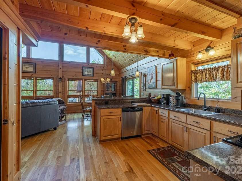 1143 Grandview Peaks Drive, Nebo, NC 28761.  MLS# CAR4329247, YatesRealty ID 564. 