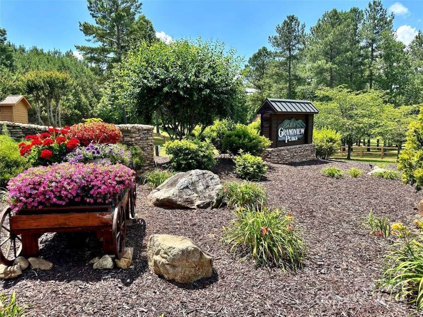 1143 Grandview Peaks Drive, Nebo, NC 28761.  MLS# CAR4329247, YatesRealty ID 564. 