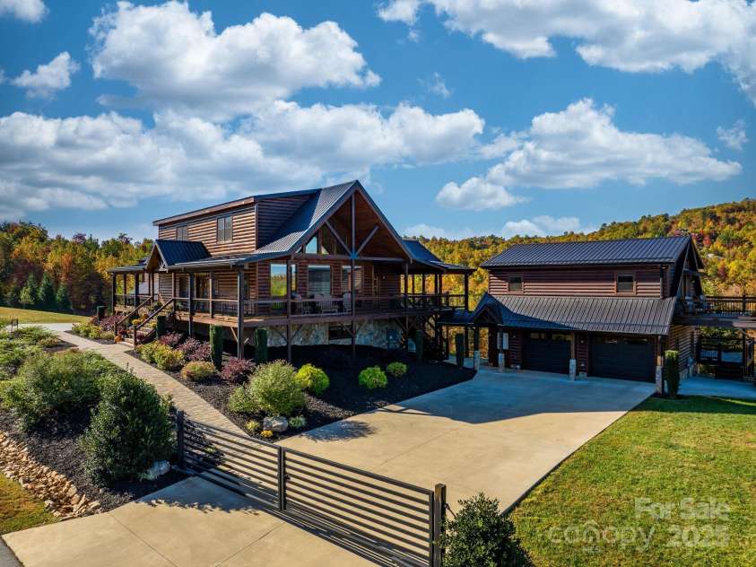 147 Night Sky Drive, Nebo, NC 28761.  MLS# CAR4215782, YatesRealty ID 564. 