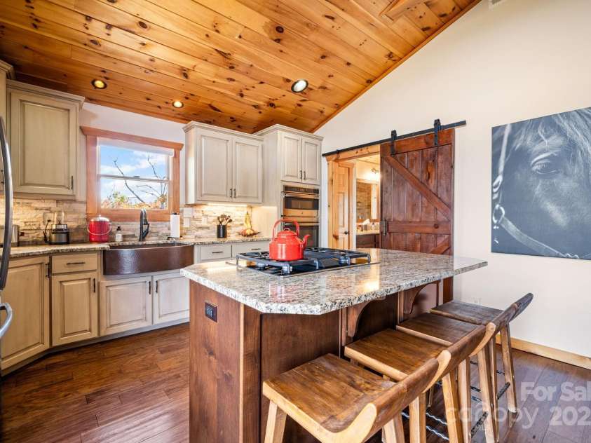 147 Night Sky Drive, Nebo, NC 28761.  MLS# CAR4215782, YatesRealty ID 564. 