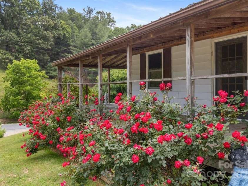 461 Tweed Road, Madison, NC 28753.  MLS# CAR4267871, YatesRealty ID 564. 