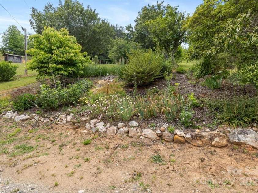 461 Tweed Road, Madison, NC 28753.  MLS# CAR4267871, YatesRealty ID 564. 