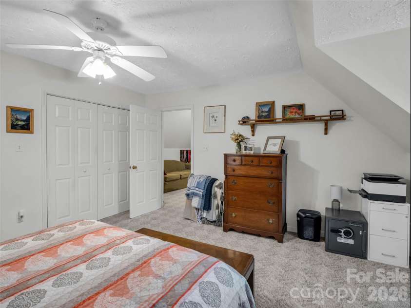 190 Harrison Hill Road, Swannanoa, NC 28778.  MLS# CAR4434173, YatesRealty ID 56401. 
