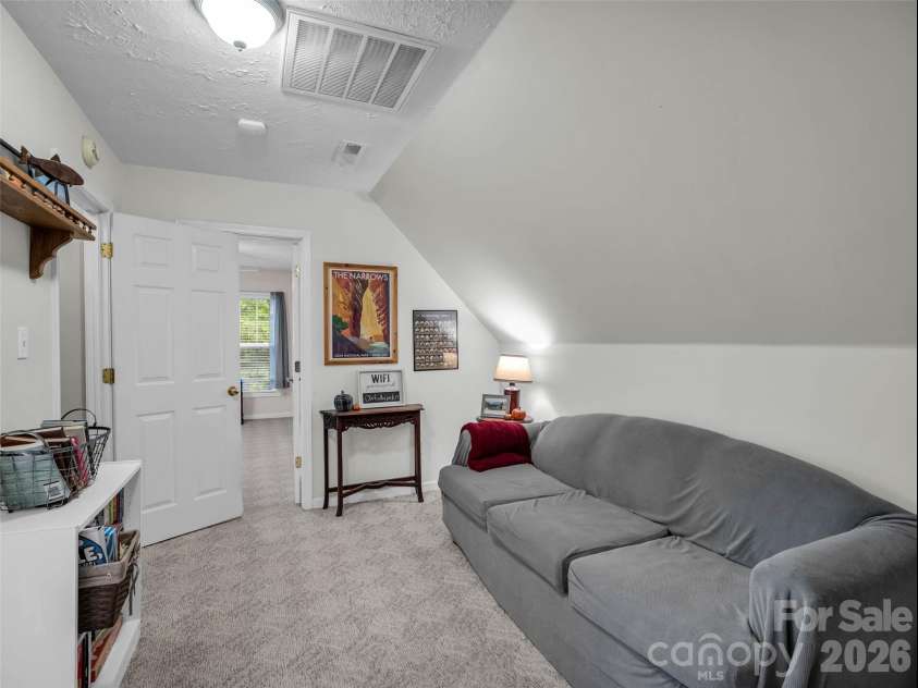 190 Harrison Hill Road, Swannanoa, NC 28778.  MLS# CAR4434173, YatesRealty ID 56401. 
