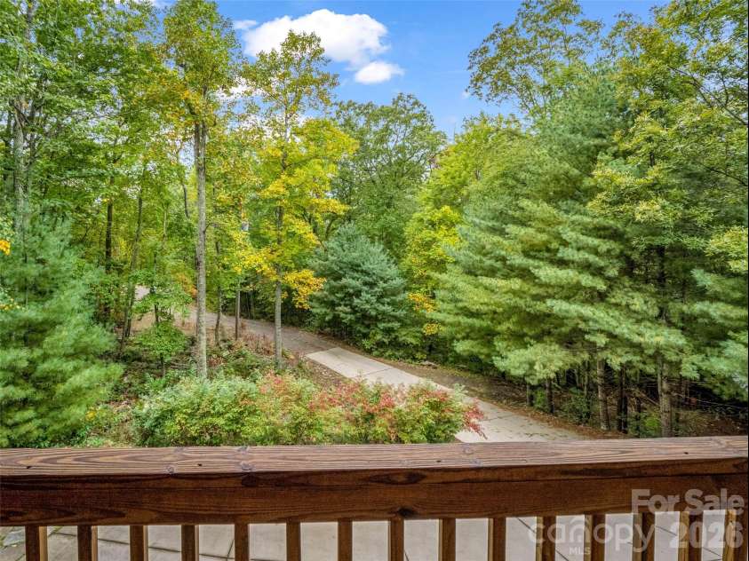 190 Harrison Hill Road, Swannanoa, NC 28778.  MLS# CAR4434173, YatesRealty ID 56401. 
