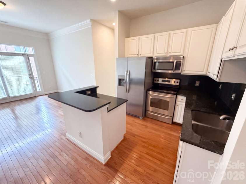 774 Davidson Street, Charlotte, NC 28202.  MLS# CAR4434310, YatesRealty ID 56404. 