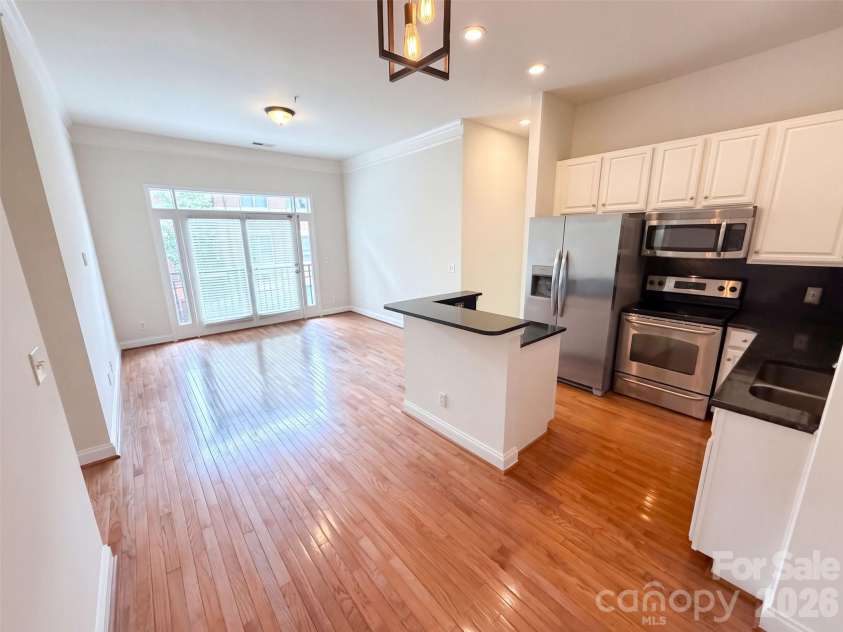 774 Davidson Street, Charlotte, NC 28202.  MLS# CAR4434310, YatesRealty ID 56404. 