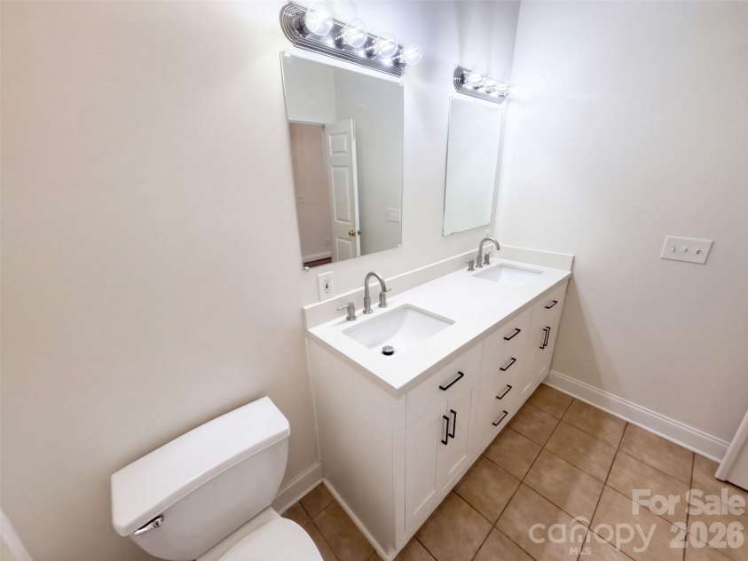 774 Davidson Street, Charlotte, NC 28202.  MLS# CAR4434310, YatesRealty ID 56404. 